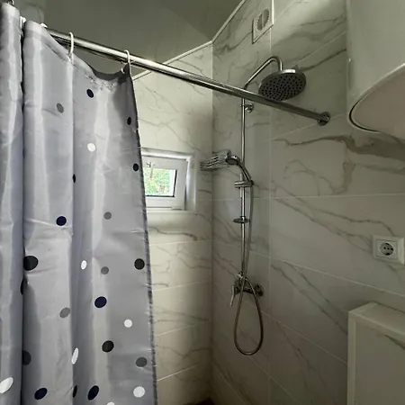 Apartment Bilia Tustani