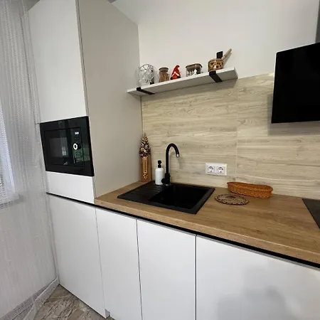 Bilia Tustani Apartment *